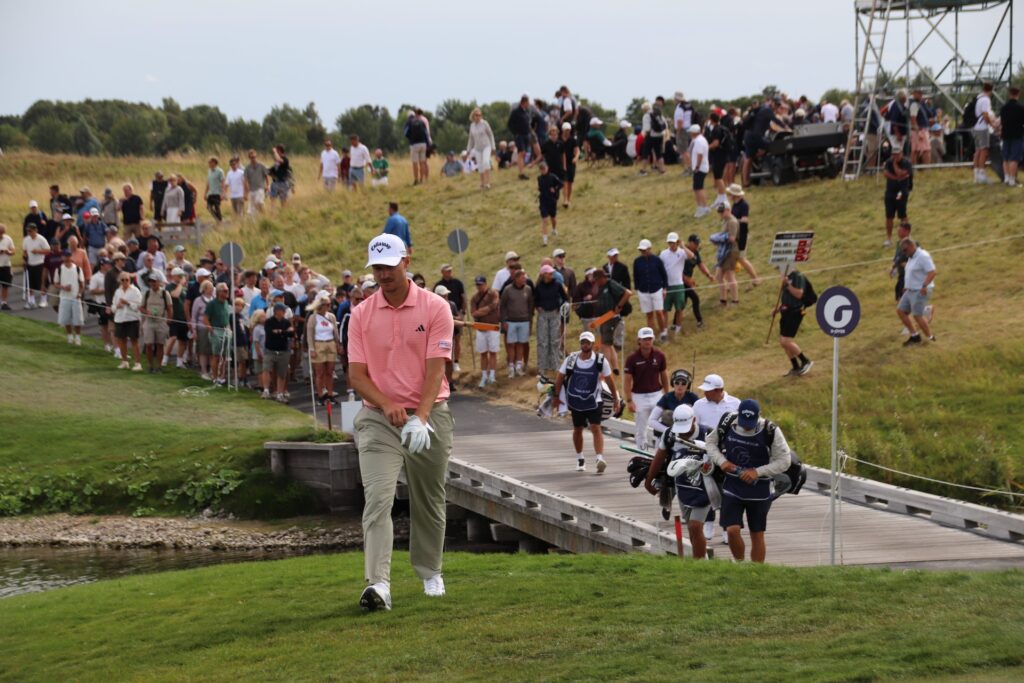 Spiller under Danish Golf Championship på Great Northern før finalerunden